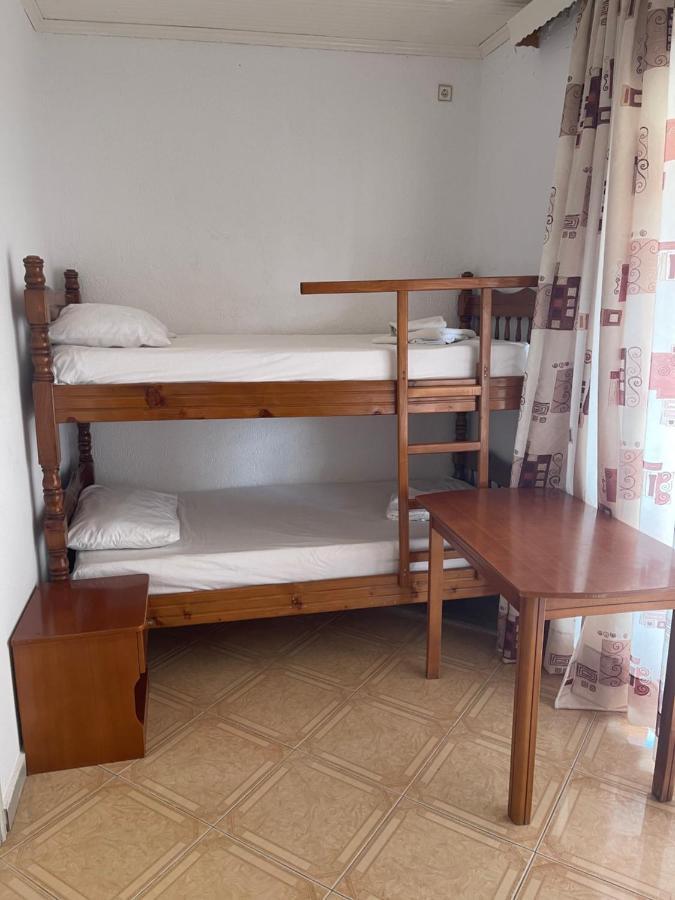 Hotel Aulona Sarandë エクステリア 写真