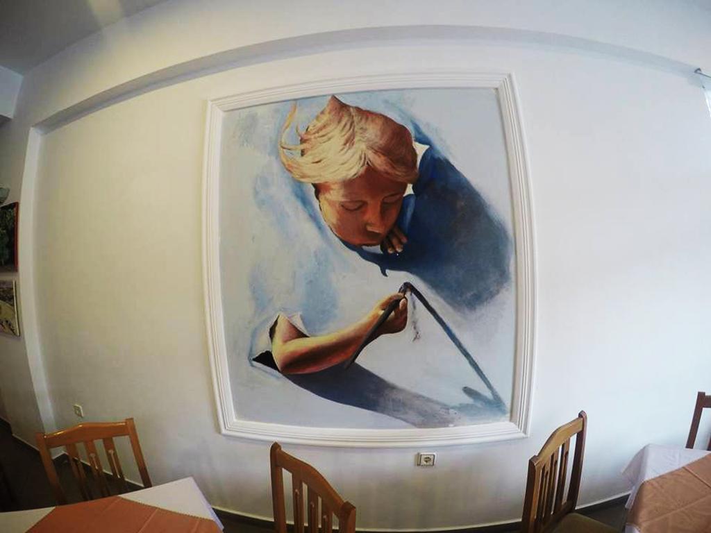 Hotel Aulona Sarandë エクステリア 写真